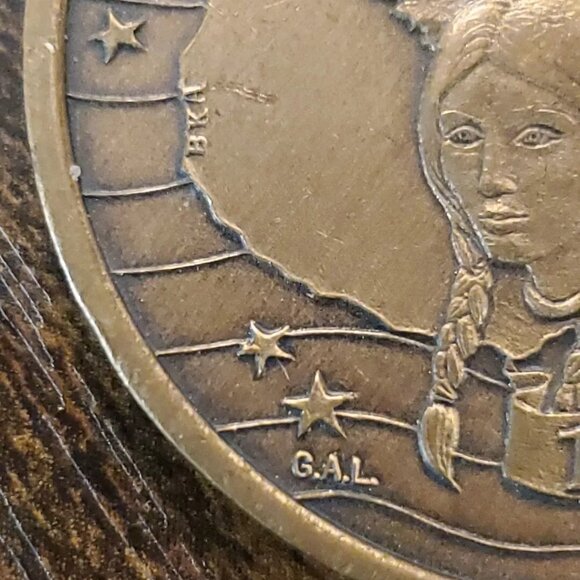 Rare 1990 Chief Chogtaw Mardi Gras Coin, 10 GAUGE GOLD Plated - Picture 9 of 9